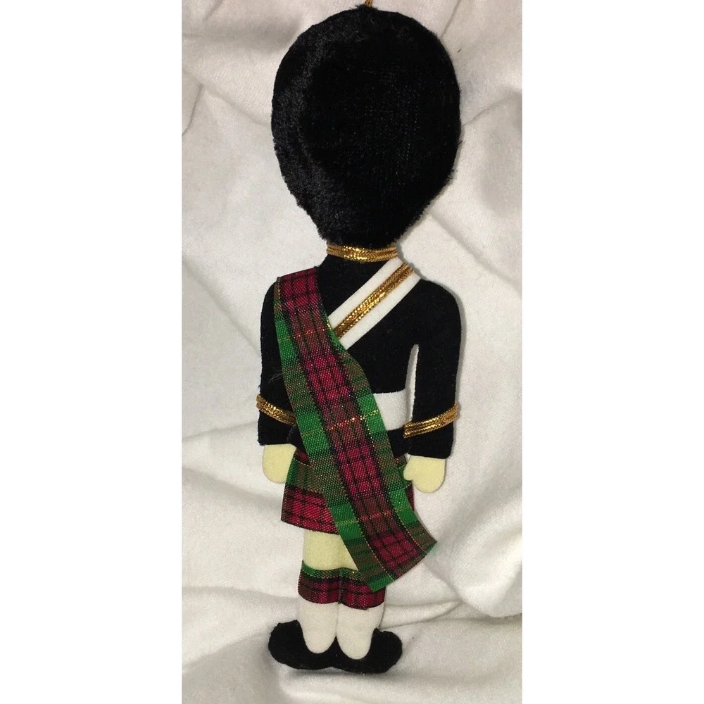 Vtg Felt Tartan Plaid Bearskin Scots Scottish Guard Kilt Doll Christmas Ornament